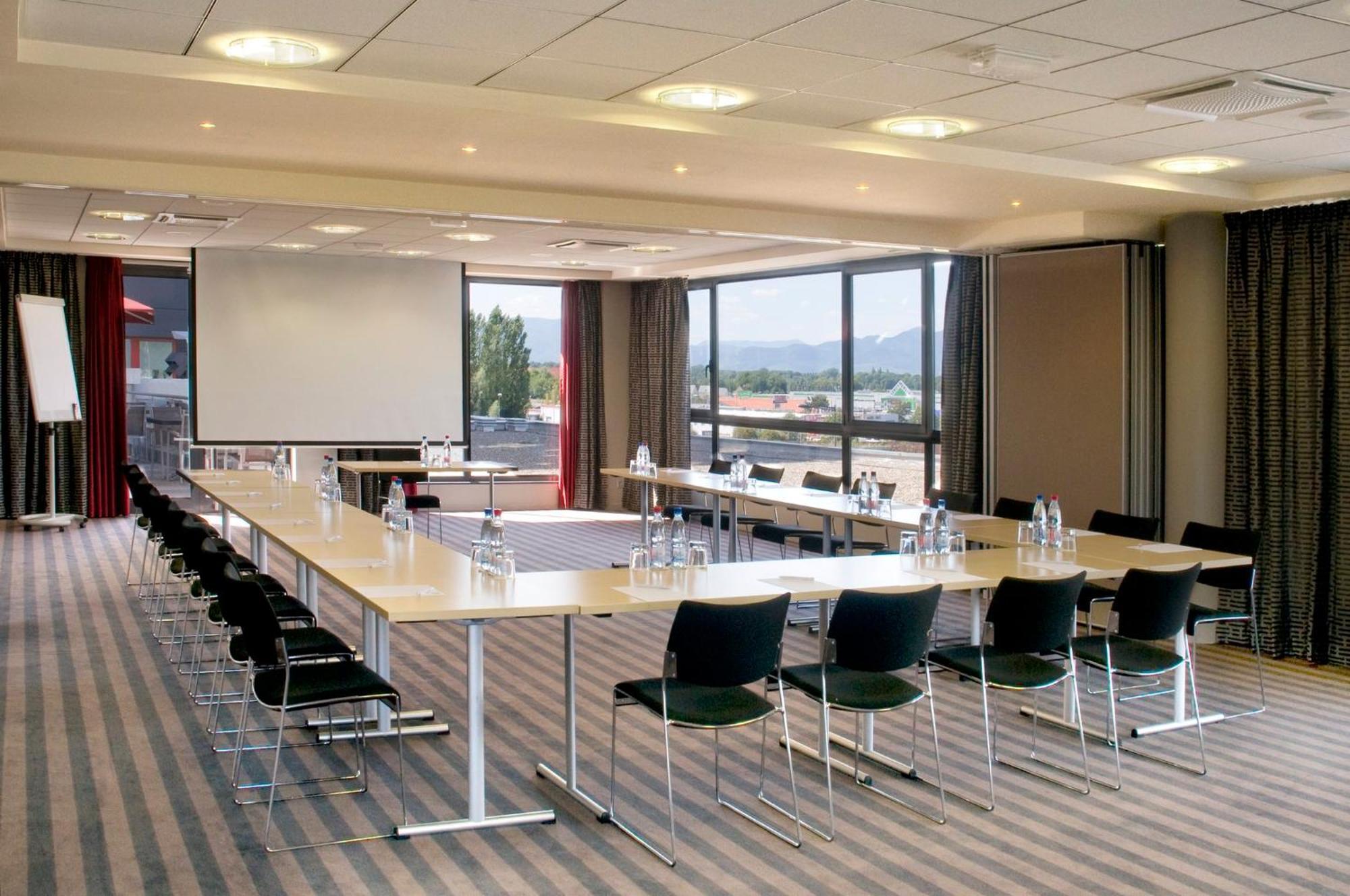 Holiday Inn Mulhouse By Ihg Luaran gambar