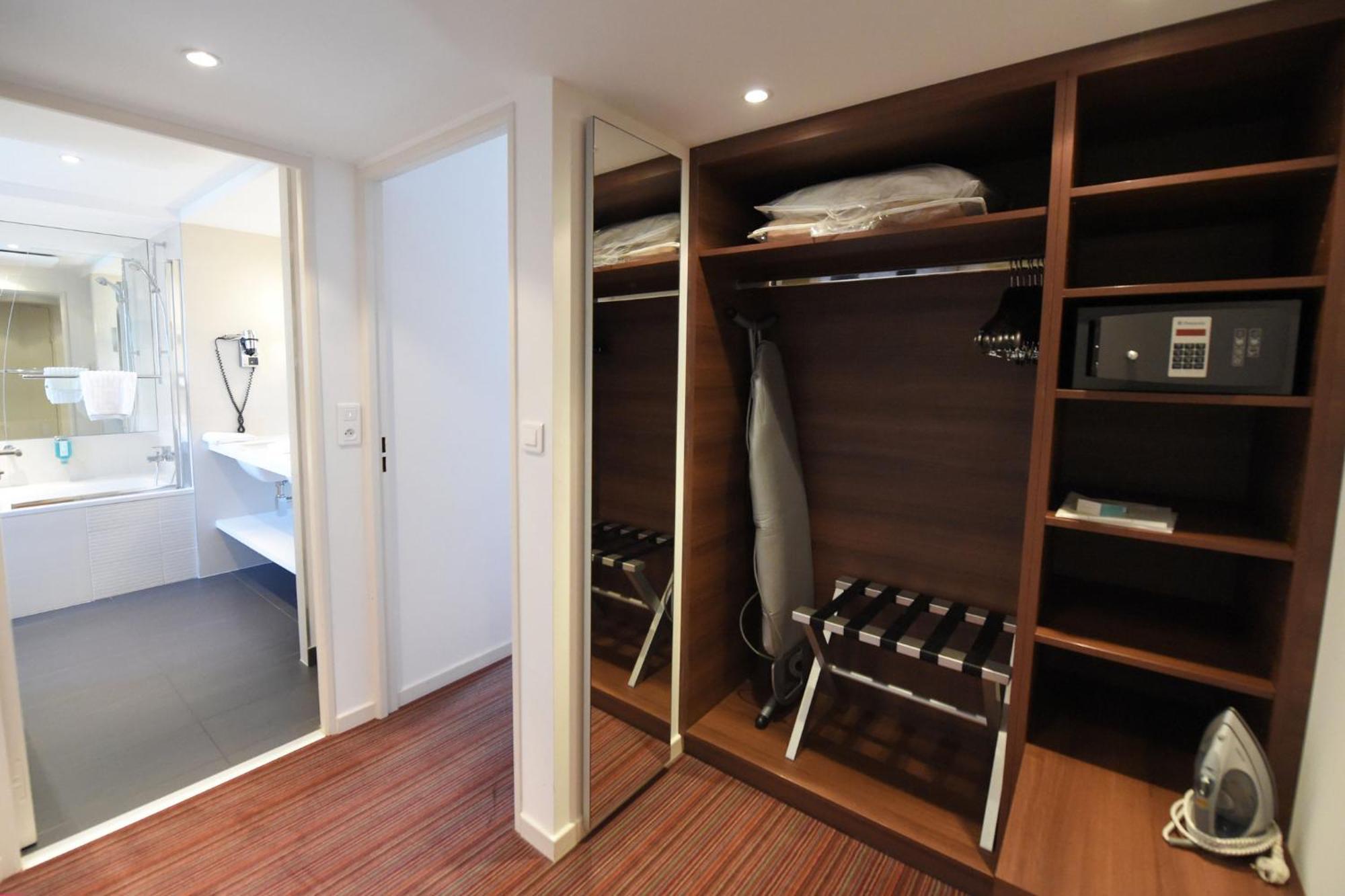 Holiday Inn Mulhouse By Ihg Luaran gambar