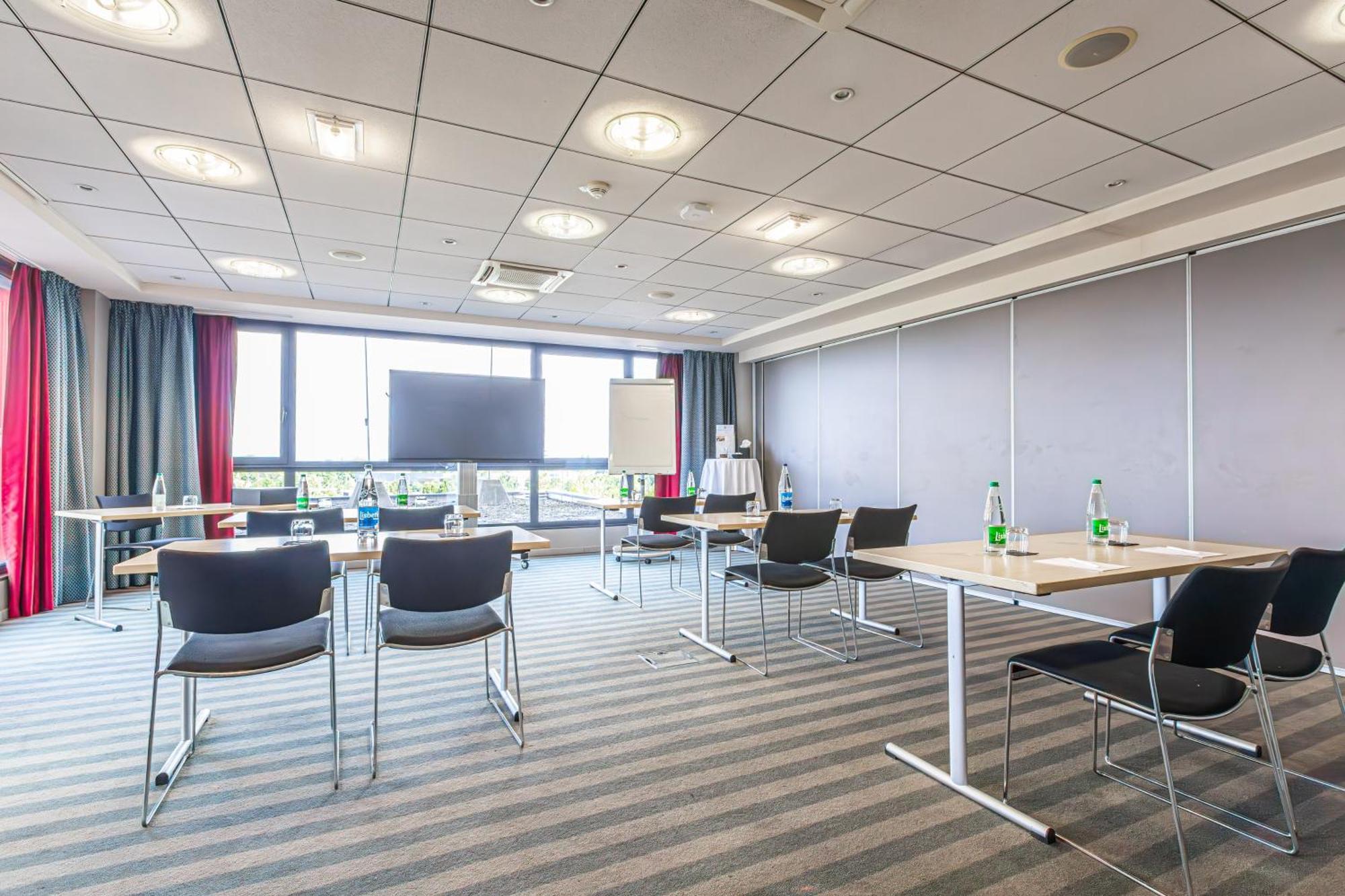 Holiday Inn Mulhouse By Ihg Luaran gambar